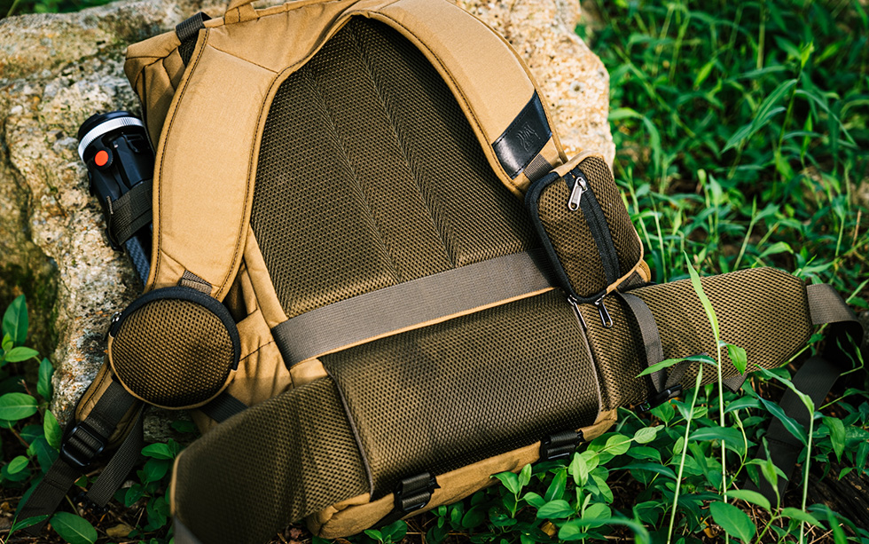 WOTANCRAFT New Pilot Travel Camera Backpack
